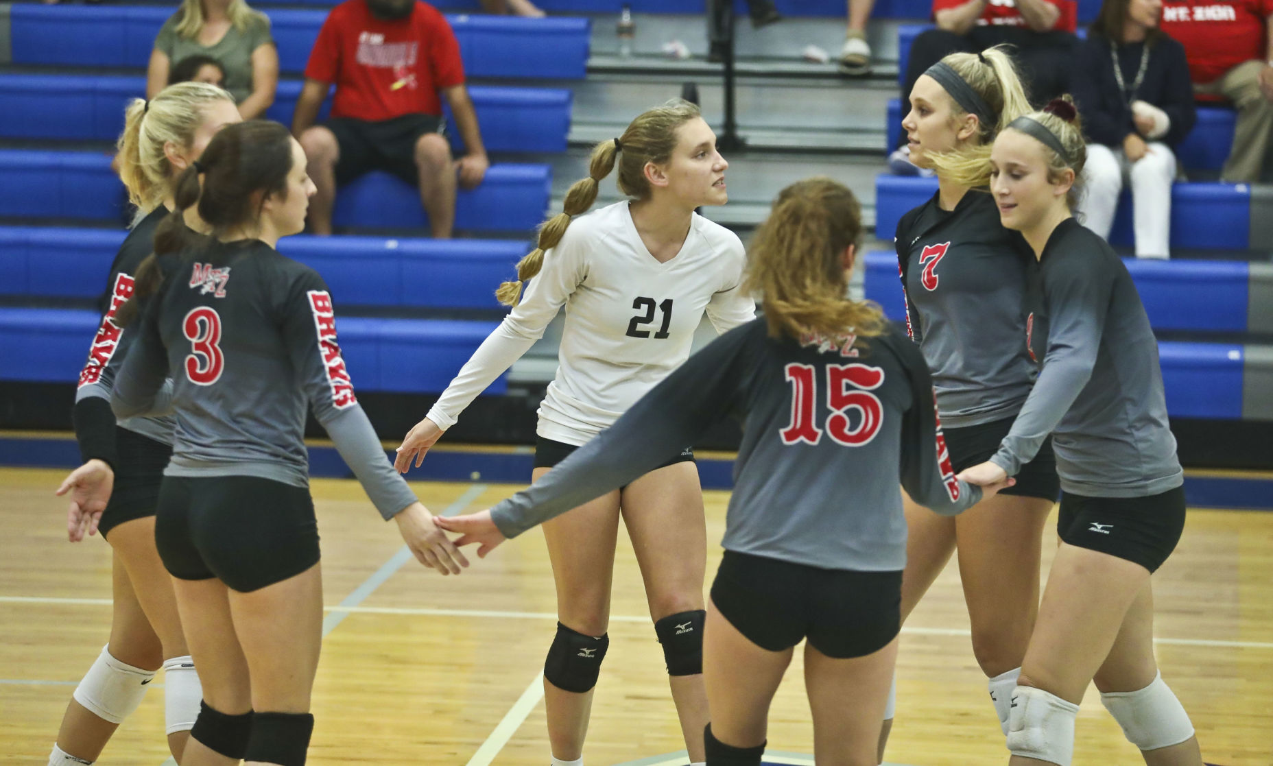 Volleyball MacArthur Mount Zion 8 10.02.19.JPG